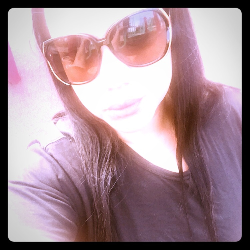 Meet your Posher, Star